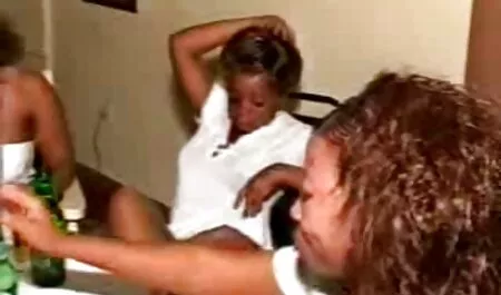 رجل سكس ايطالي مترجم عربي مع فتاة الإباحية متعة