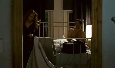 الرجل العجوز بمهارة استخدام افلام سكس اباحي مترجم الفتيات الصغيرات مع سميكة shnyaga