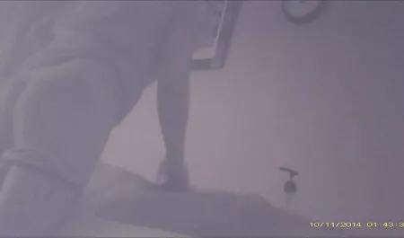 مع وشم على ذراعها حتى مع عيون افلام سكس مترجم كتابه عربي مغلقة.