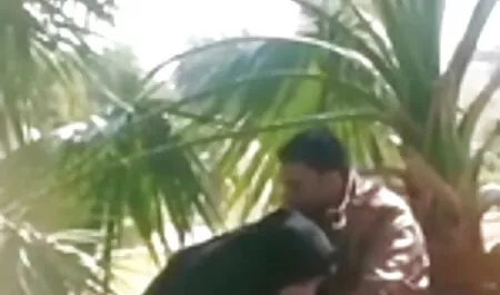 الحفر فيلم جنس محارم لها تبا