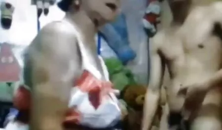 الجمال على الخروج ليوم طويل افلام سكس اجنبى مترجم ، وأعطى الجسم الرجل