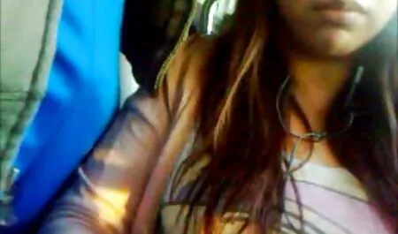 شاعر سكس جنس مترجم المليون في الحمار امرأة روسية على طاولة المطبخ.