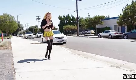 روسيا مواقع افلام سكس مترجم خارج المدينة وتبدأ بالسيارة