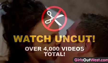 لديها الجنس مع رجالهم فلم سكس اسرائيلي مترجم في الحمار وأعطاها