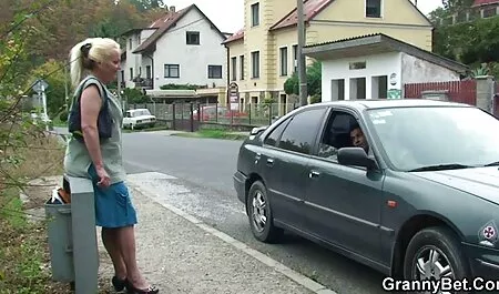 لاجئون مجرمون في البرية ، يواجهون وظيفة افلام سكس مترجم طويل
