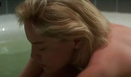 الشباب افلام سكس اجنبى مترجم قضيب في الحمام