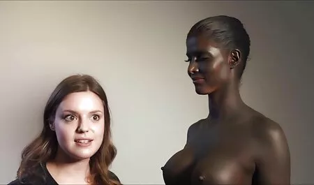 هذه الفتاة التي جنس محارم مترجم شنت مع زوج الأخوات كثيرا ولها جمال جميل.