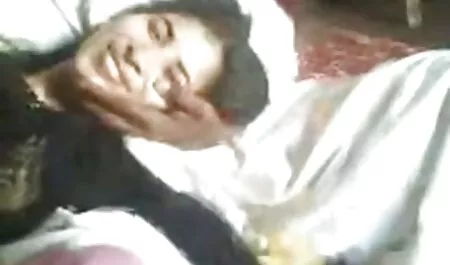 الشابين كسر البني فيلم جنس مترجم عندما سكب,