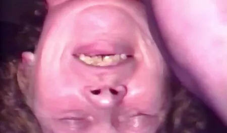 رجل بدلا افلام سكس عربى مترجم من العمل لوضع ابنته في الحمار