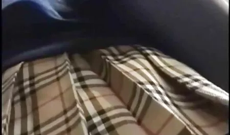 ذهبنا جنس خيانه مترجم إلى الأحياء الفقيرة لجعل الحب مع هندي.