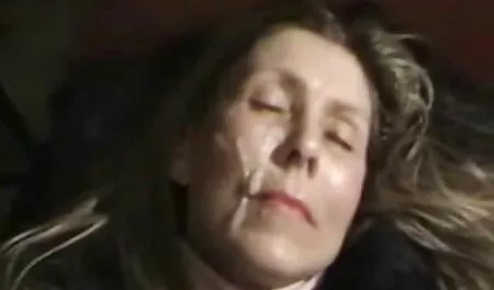 رجل لطيف العربدة في الشركة من الكبار افلام سكس مترجم بل عربي ، الذين يحبون.
