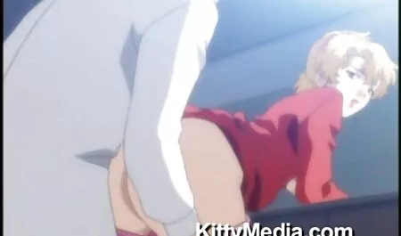 الرجل الذي يعاني من ذروة السعادة جنبا إلى جنب مع امرأتين جميلتين, عاري افلام سكس مترجم احترافى
