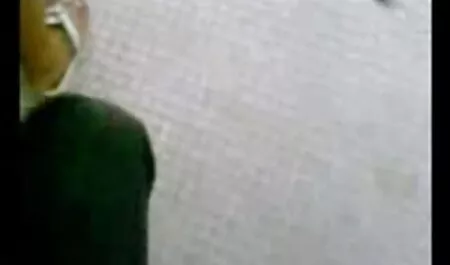 شقراء يعطي الرجال بسيطة افلام سكس مترجم للكبار و الإباحية