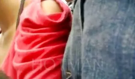 رجل إغاظة شقراء افلام سكس محارم روسي مترجم الشعر فتاة جميلة في بيكيني