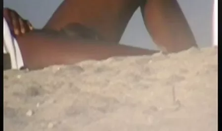 البشرة احدث افلام سكس مترجم الداكنة السوداء فتاة وصديق ابن المتعة خارج المنزل.